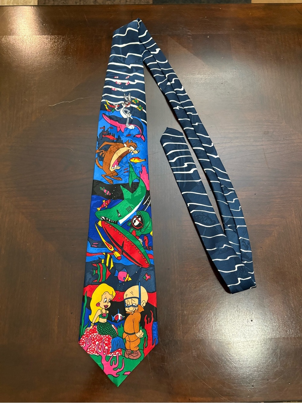 Elmer Fudd Marvin Taz Bugs Sea Life Looney Tunes Mania Tie 1993 100% Polyester